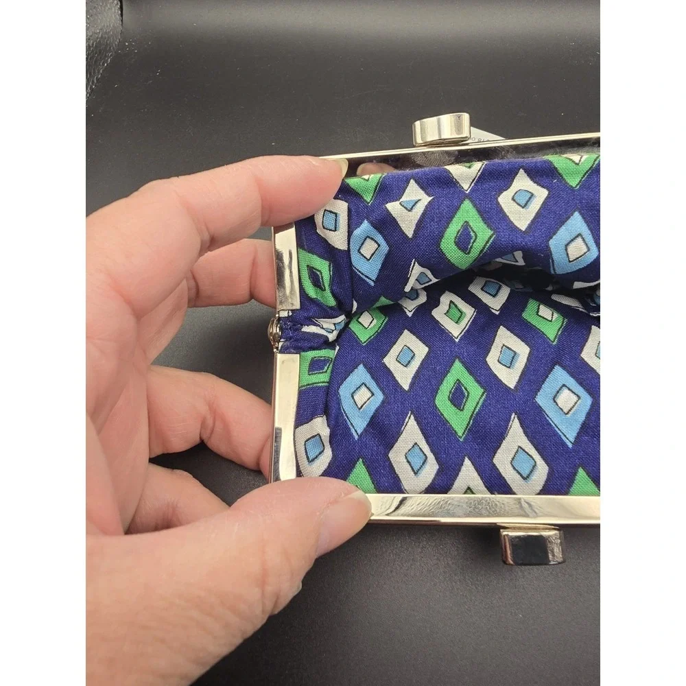 VERA BRADLEY MEDITERRANEAN BLUE KISSLOCK COIN PURSE - LIMITED EDITION - Picture 7 of 9